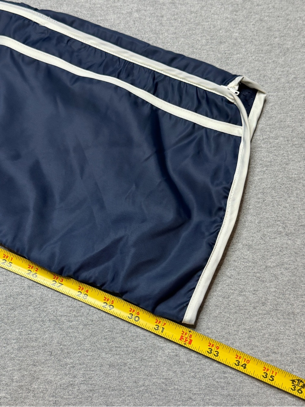 Y2K L.E.I. 89 GYM Navy Track Pants Windbreaker Pants Sz Small - Picture 7 of 8